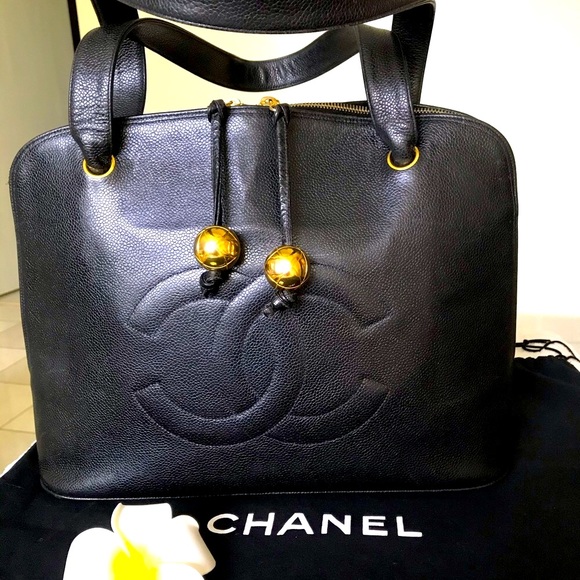 Chanel - Picture 6 of 16